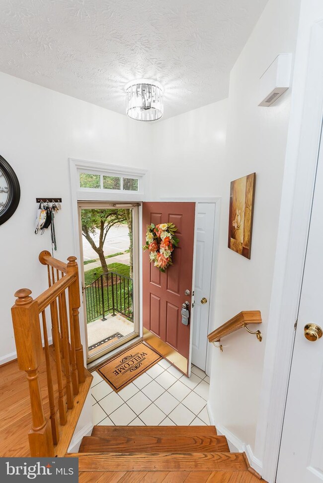 8622 Mayaone St, Laurel, MD 20724 - photo 6