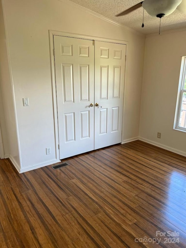 964 Lavender Rd, Grover, NC 28073 - photo 4