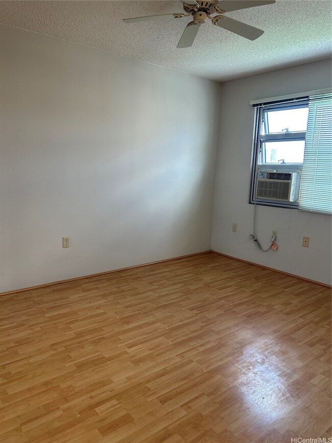 Country Club Village 6 unit 1509, Honolulu, HI 96818 - photo 5