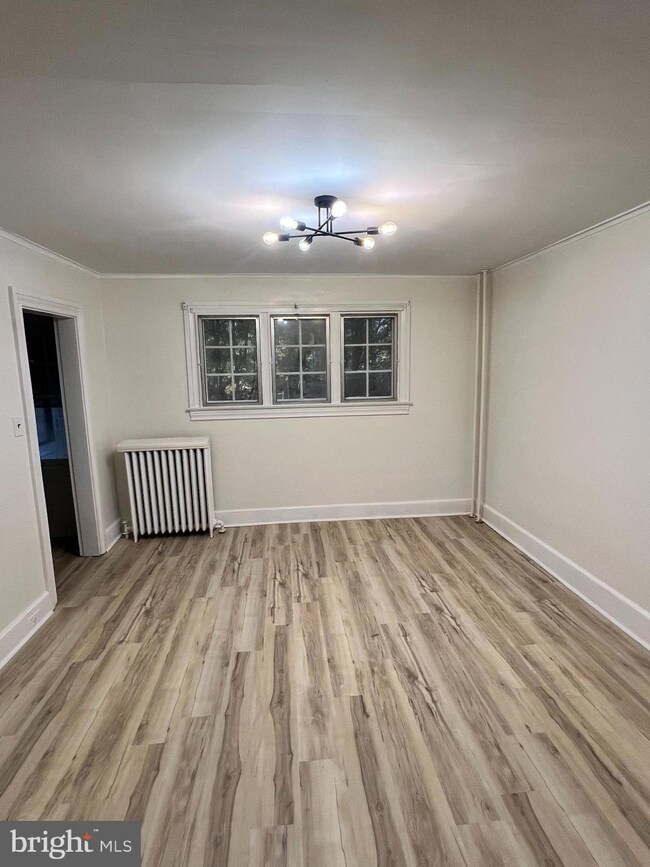 122 Center St, Reading, PA 19606 - photo 4