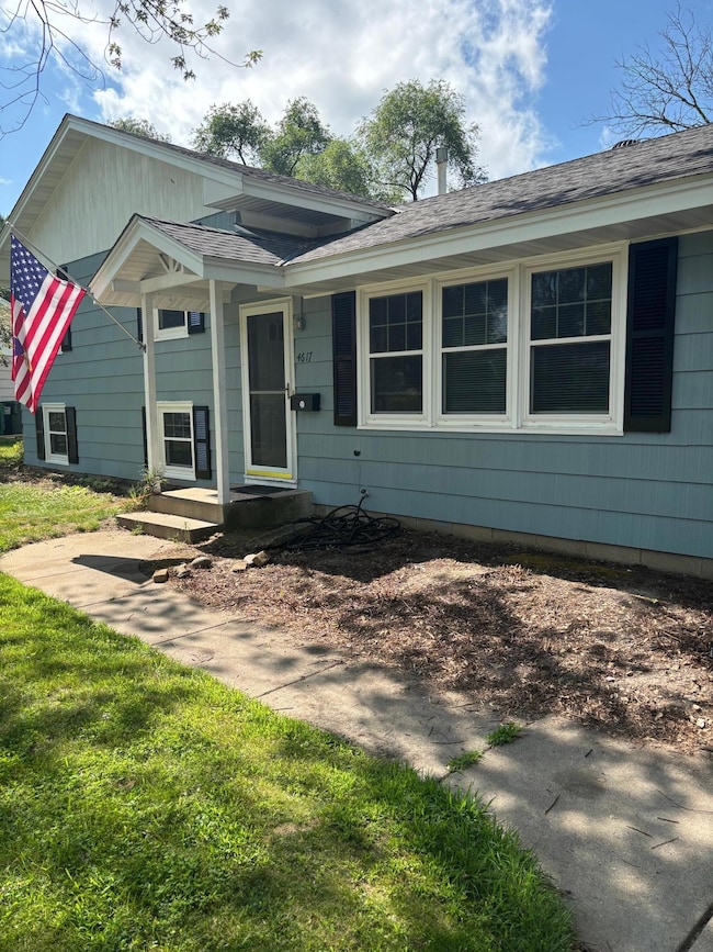 4617 Southmore Dr, Bloomington, MN 55437 - photo 2