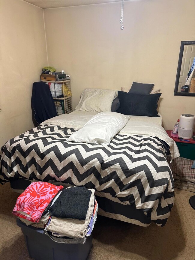 202 E Krick Dr, Milan, IN 47031 - photo 4