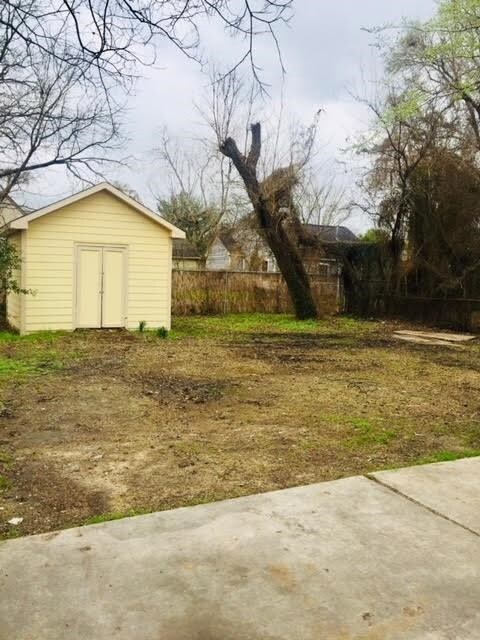 6807 Conley St, Houston, TX 77021 - photo 2