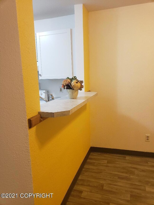 breakfast bar