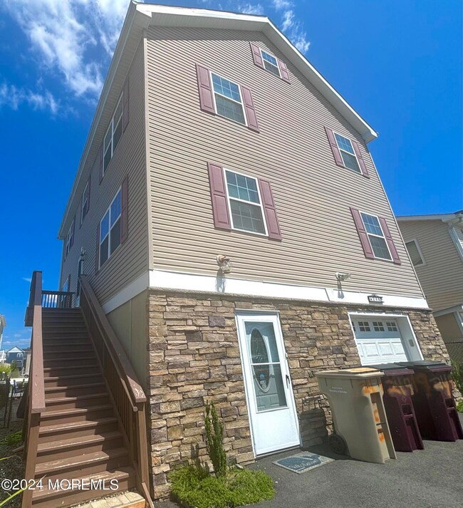 249 Evergreen Dr, Bayville, NJ 08721 - photo 2