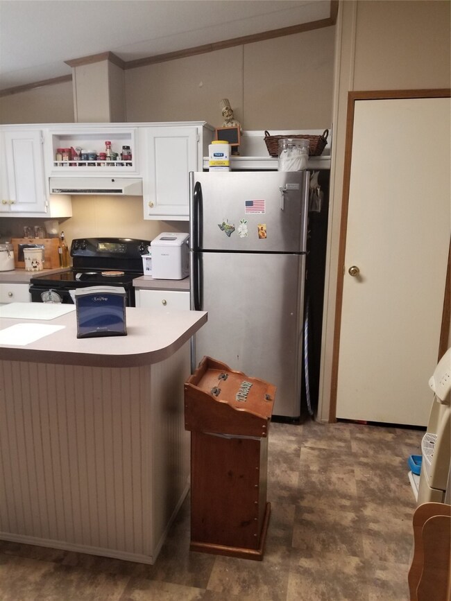 29921 Brownsville St, Magnolia, TX 77354 - photo 3