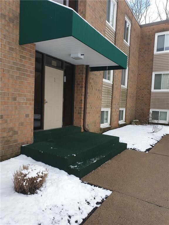 2 Main St unit 2, Albion, RI 02802 - photo 6