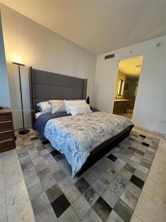 Rise Condo unit 805, Miami, FL 33130 - photo 3