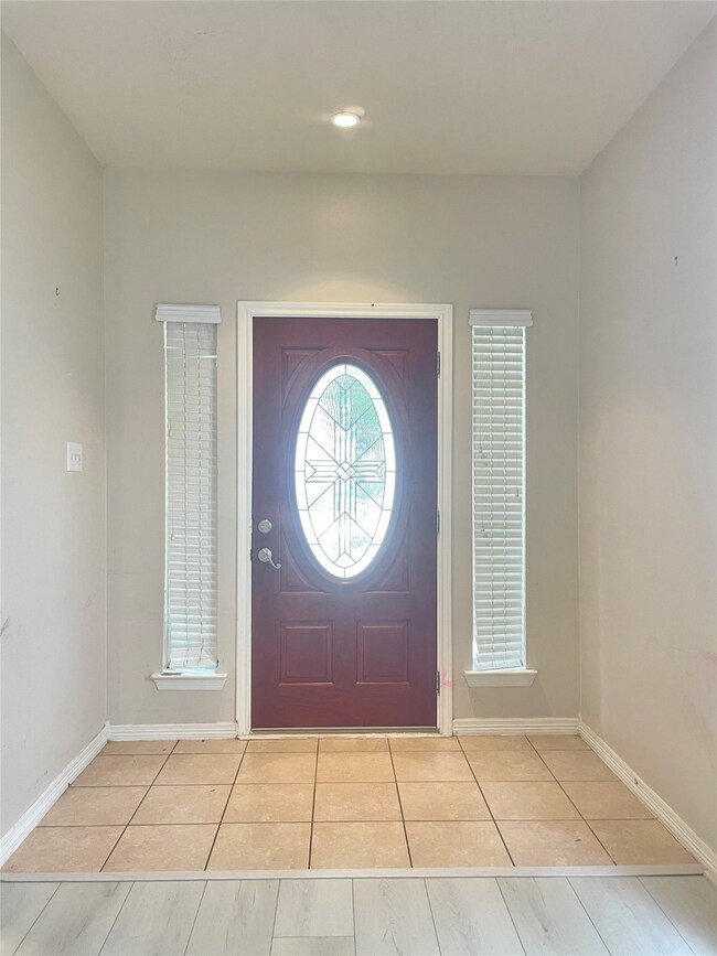 9523 Curry Landing Dr, Houston, TX 77095 - photo 3