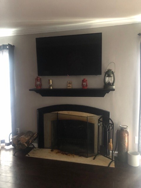 1207 Mark Dr, Auburn, IN 46706 - photo 2