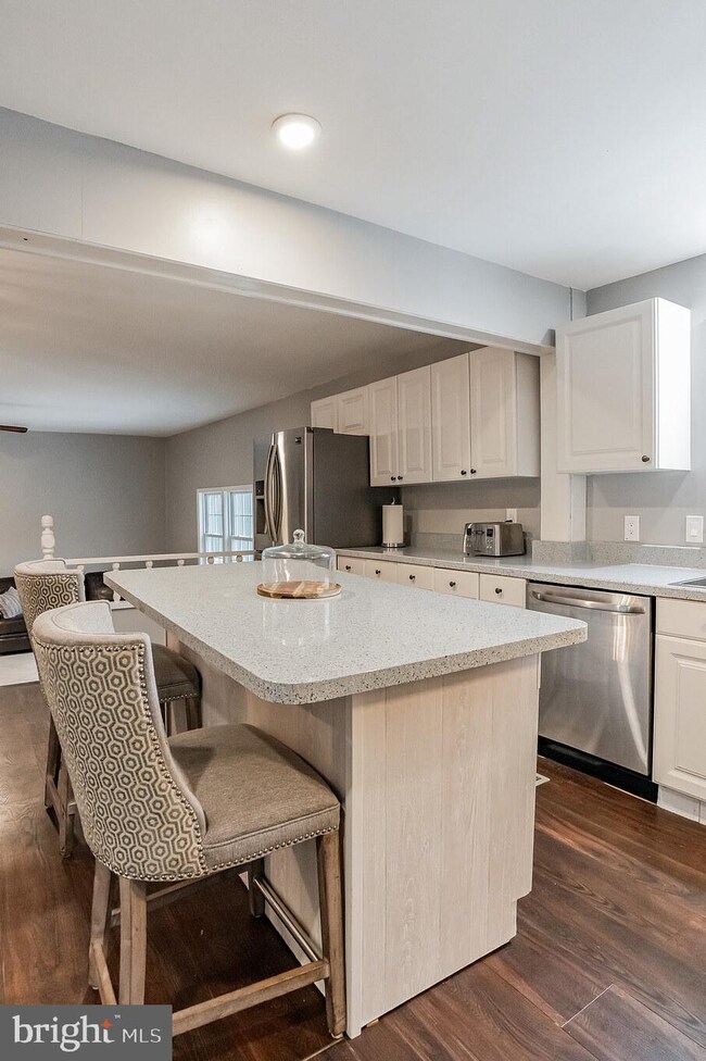 7050 Albany Ave, North Beach, MD 20714 - photo 5