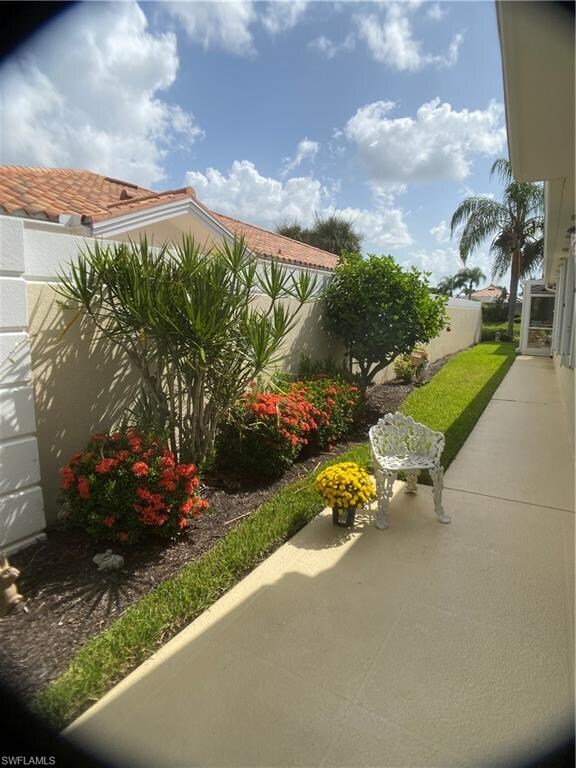 Entry way