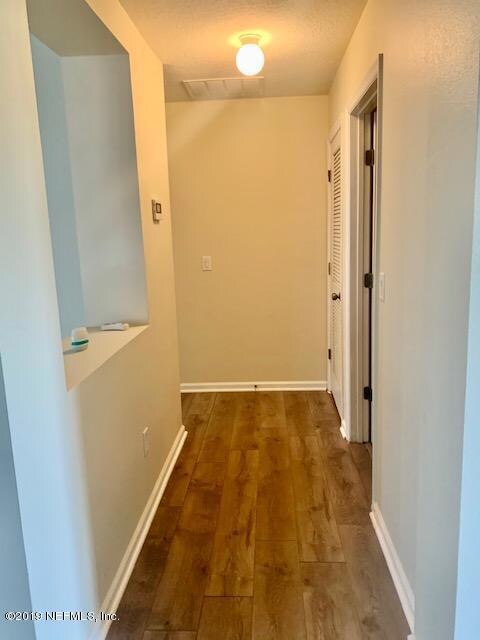 3846 Robena Rd, Jacksonville, FL 32218 - photo 7