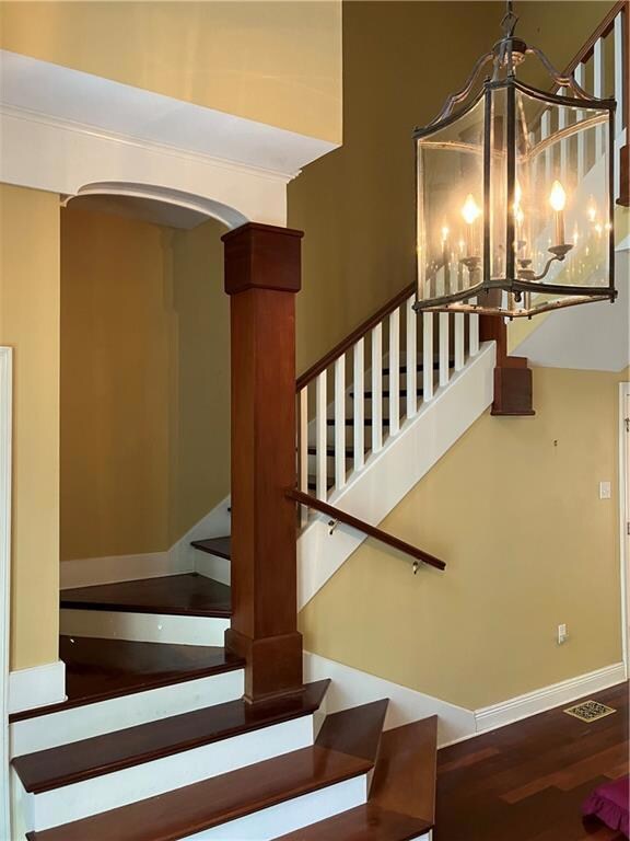Impressive stairway in foyer