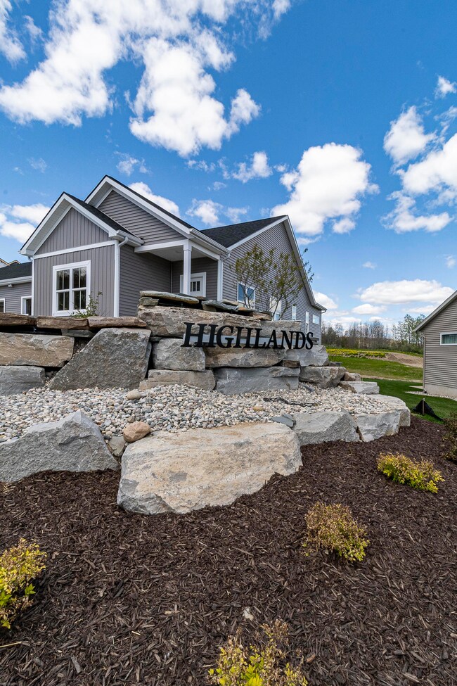 HighlandsMayStone04