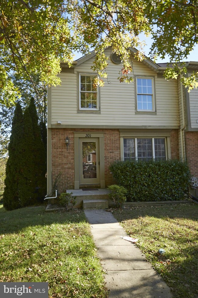 301 Talbot Ct, Abingdon, MD 21009 - photo 2