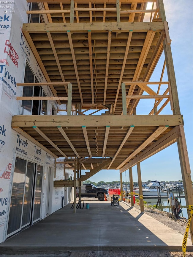 1963 NE Catawba Rd unit 411, Port Clinton, OH 43452 - photo 3