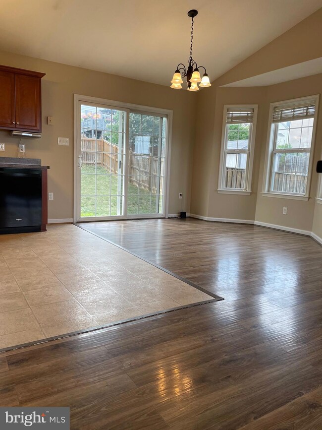 229 Aden Dr, Strasburg, VA 22657 - photo 5