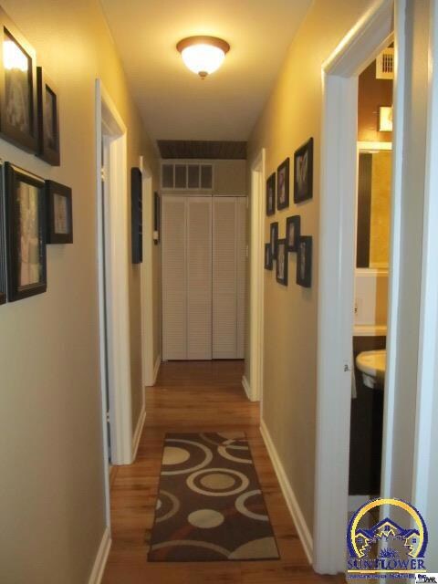 1557 SW 24th St, Topeka, KS 66611 - photo 6