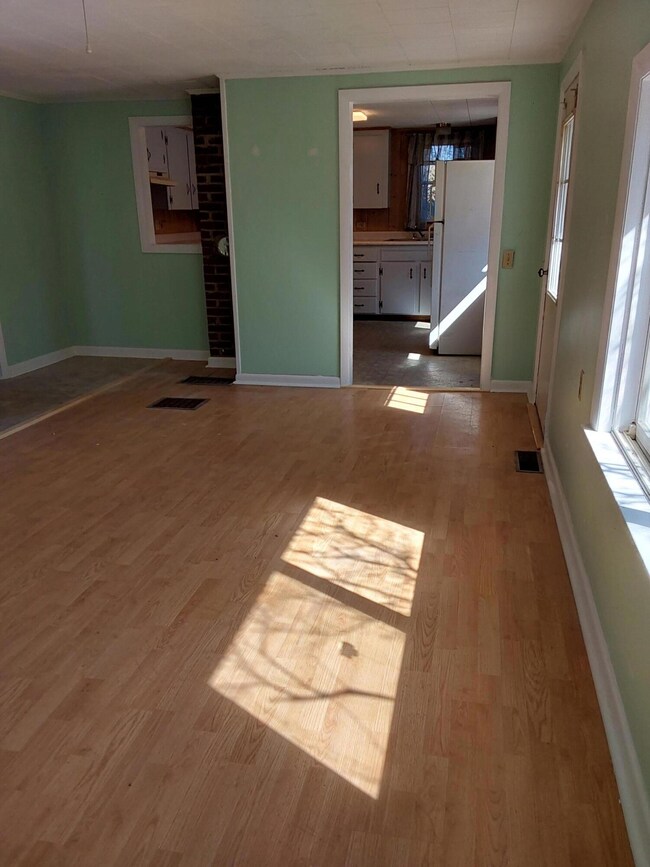 37 Atkins Rd, Jefferson, ME 04348 - photo 5