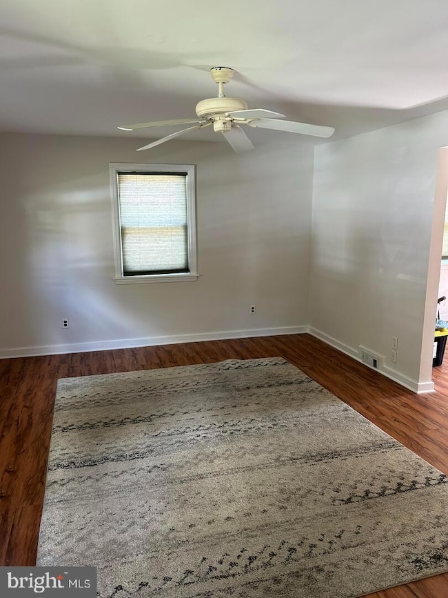 106 Olga Rd, Wilmington, DE 19805 - photo 2