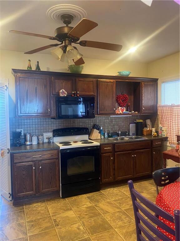 Kitchen 725i