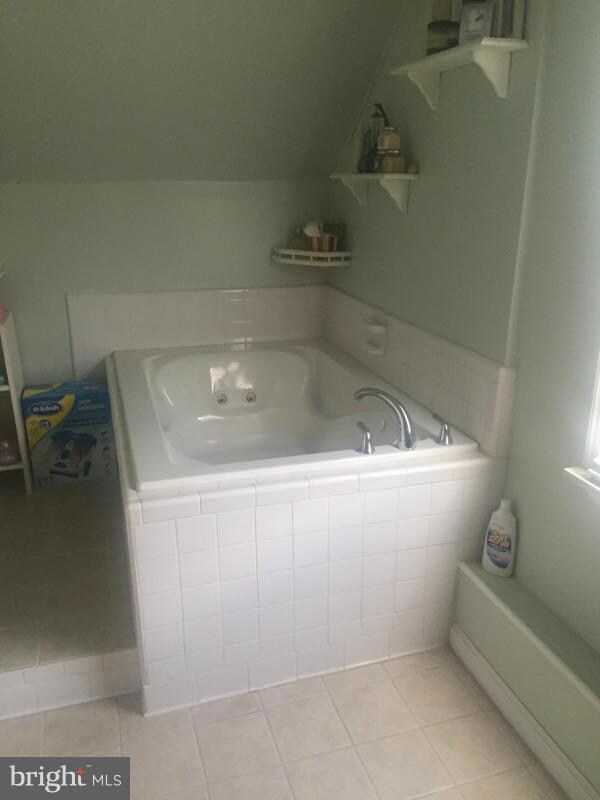 3415 Essex Rd, Gwynn Oak, MD 21207 - photo 7