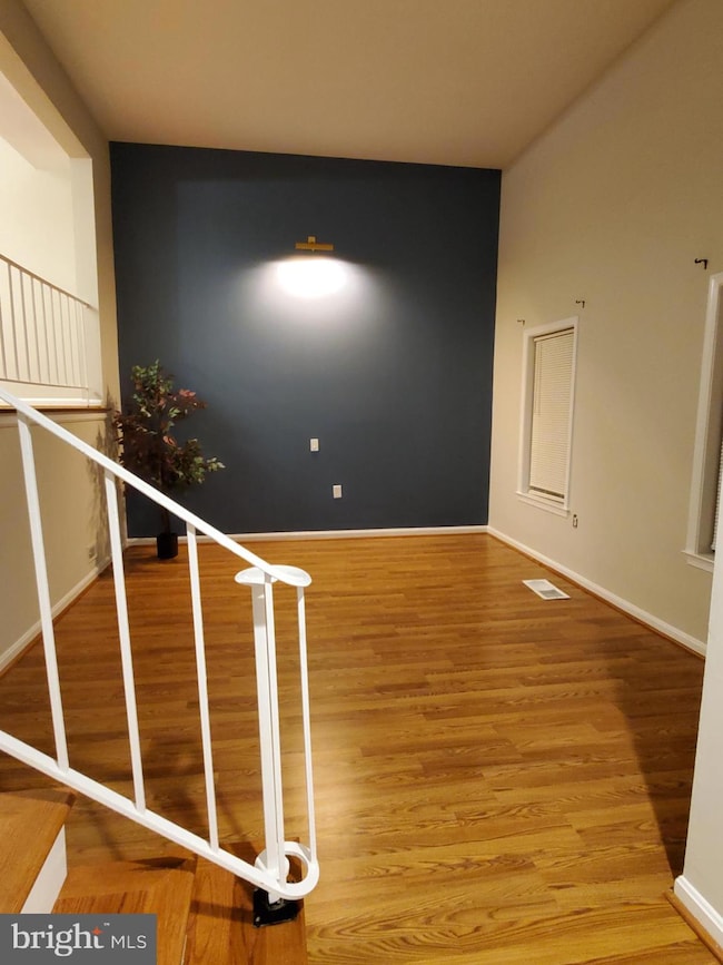 6019 Ticonderoga Ct, Burke, VA 22015 - photo 7