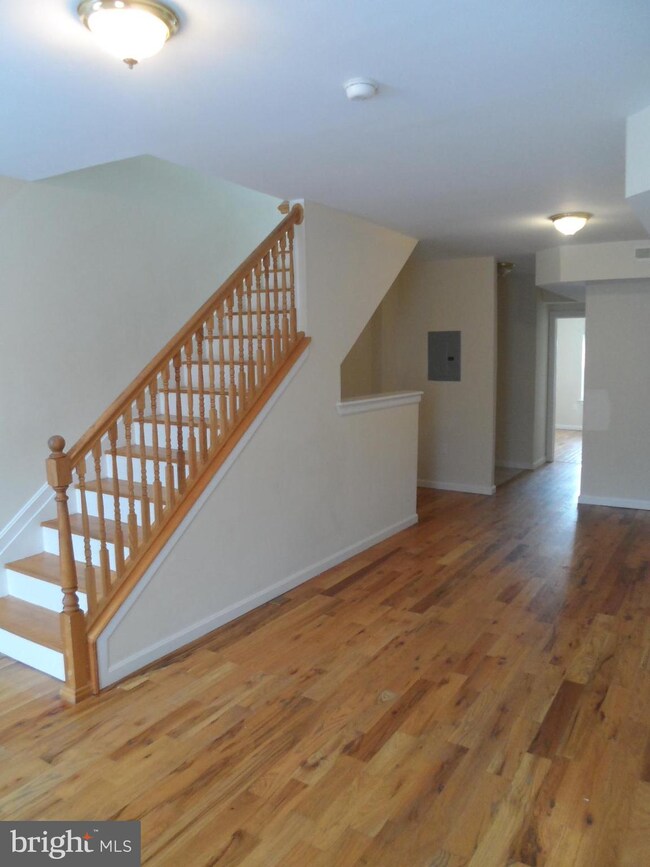 439 E Lanvale St, Baltimore, MD 21202 - photo 4