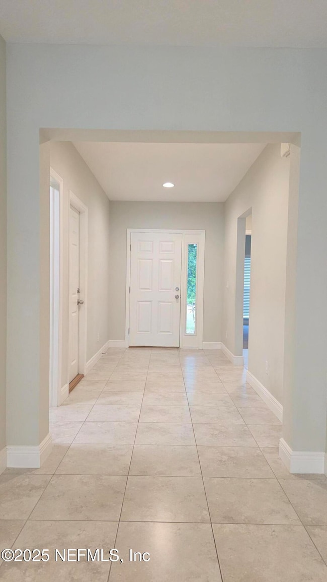 Large Foyer Clayton