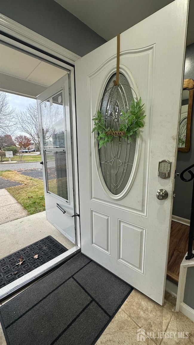 8 Cosgrove Ct, East Brunswick, NJ 08816 - photo 4