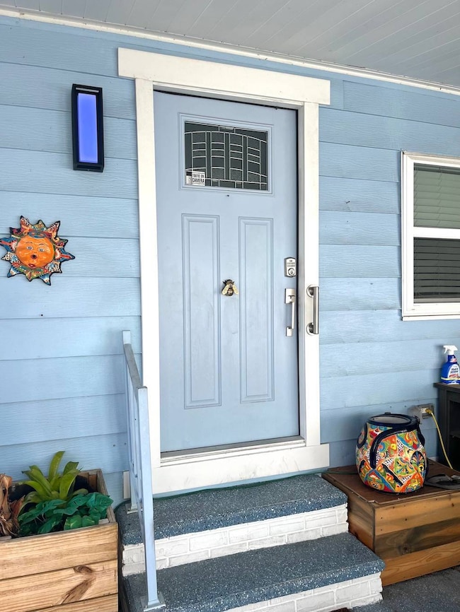 1566 Black Forest Dr, Lakeland, FL 33810 - photo 4