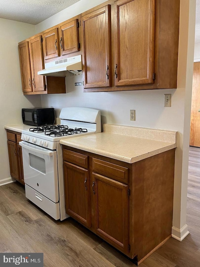 2264 Papermill Rd unit E, Winchester, VA 22601 - photo 3