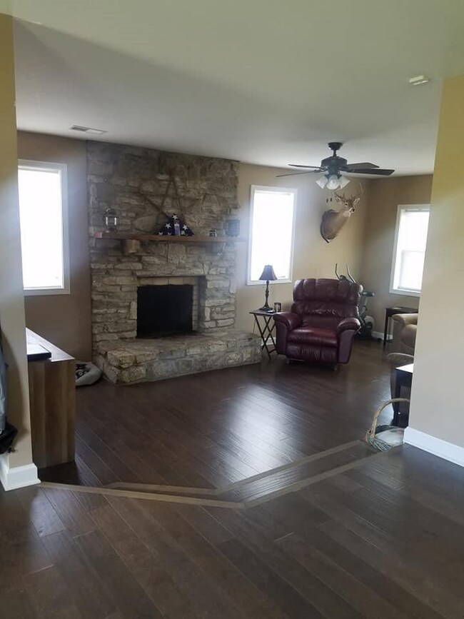 270 Tewmey Ln, Harrodsburg, KY 40330 - photo 5