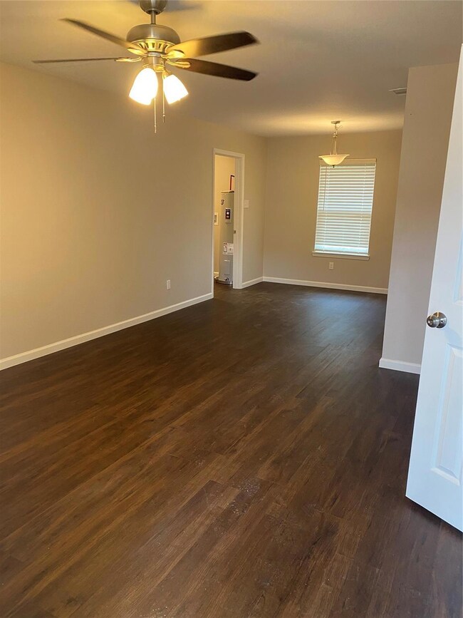 411 S 1st St, Wylie, TX 75098 - photo 7