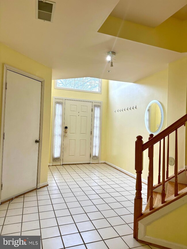 5309 Butler Ct, Columbia, MD 21044 - photo 3