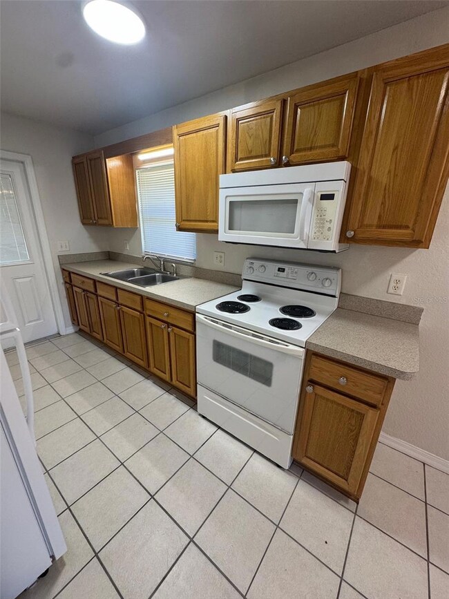 11322 SE 55th Avenue Rd unit 1601, Belleview, FL 34420 - photo 7