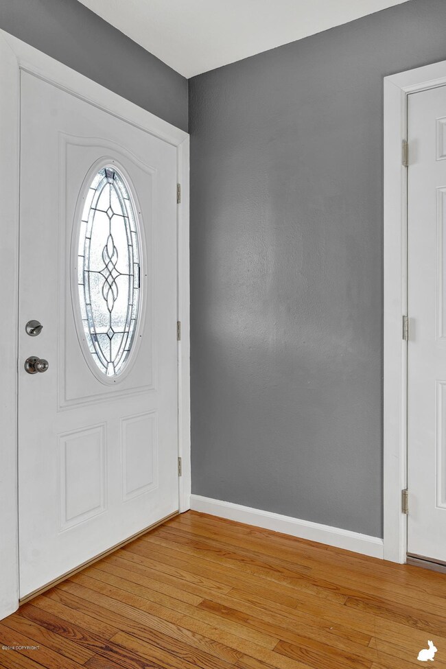 7_Entrance