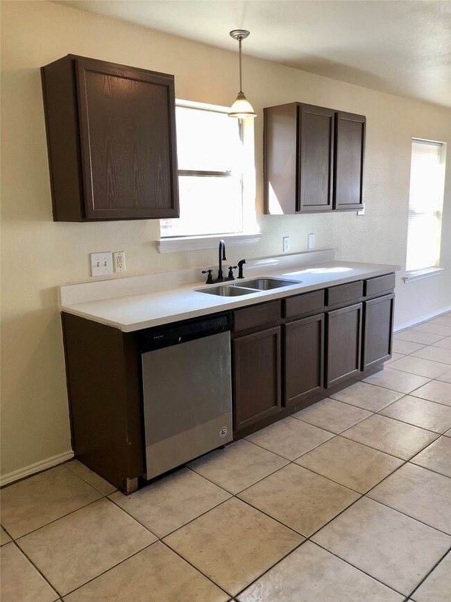 5922 Drenner Park Ln, Houston, TX 77086 - photo 4