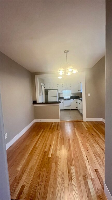 312 Humphrey St unit 3, Swampscott, MA 01907 - photo 3