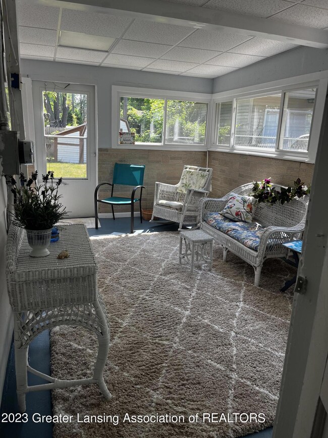 4509 Stillwell Ave, Lansing, MI 48911 - photo 7