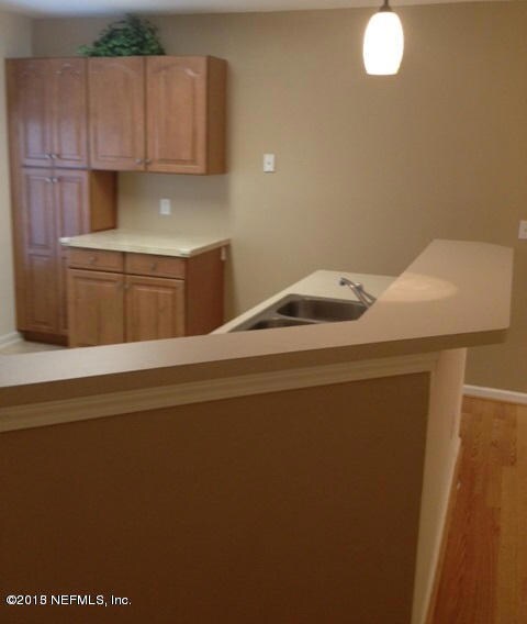 Breakfast bar