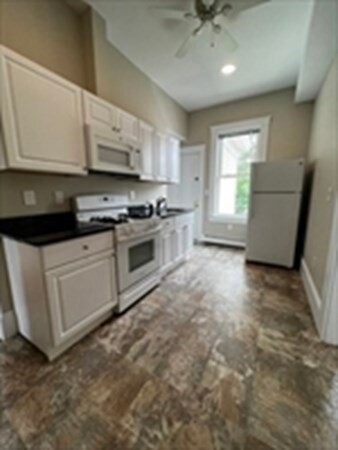 28 Poplar St unit 4, Danvers, MA 01923 - photo 5