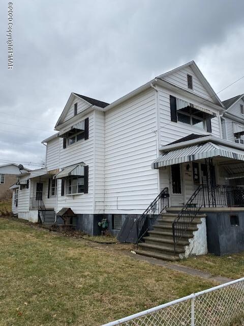 31 Enterprise St, Nanticoke, PA 18634 - photo 2