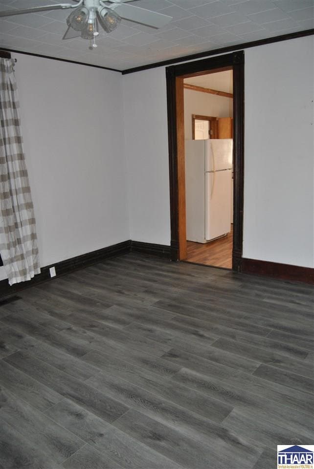 618 Nebeker St, Clinton, IN 47842 - photo 5