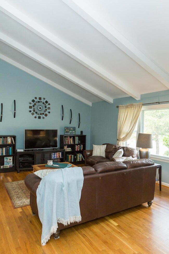 1295 Millington Ct, Columbus, OH 43235 - photo 5