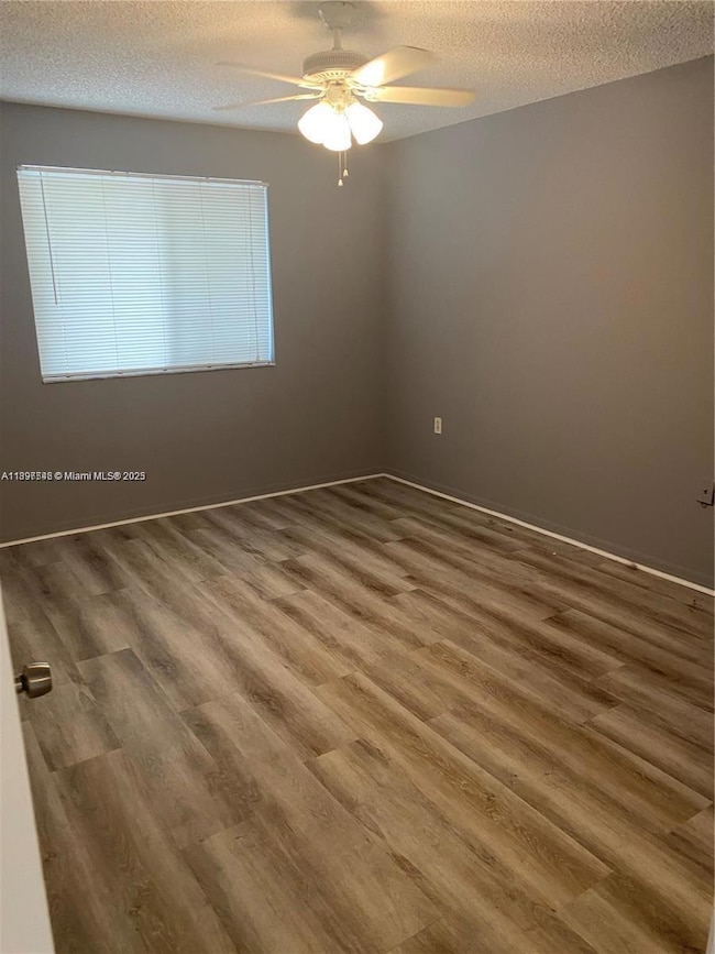 19215 Glenmoor Dr unit 1, West Palm Beach, FL 33409 - photo 2