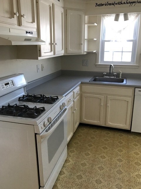 53 Decatur Rd, Portsmouth, NH 03801 - photo 6