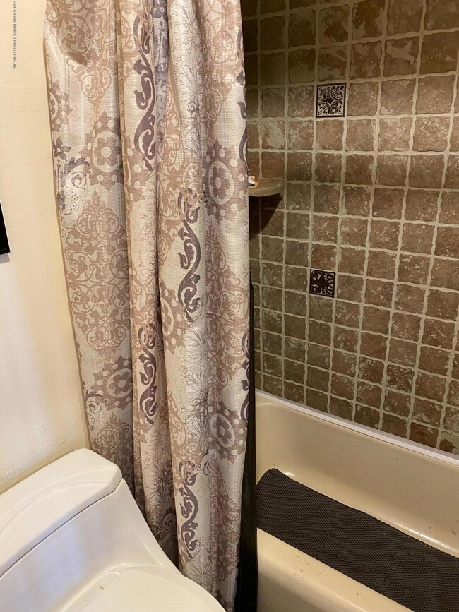 137 Dubois Ave, Staten Island, NY 10310 - photo 7