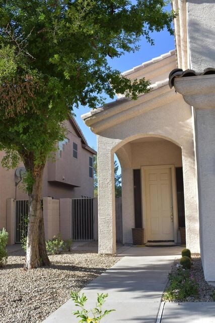 2070 W Corona Dr, Chandler, AZ 85224 - photo 2